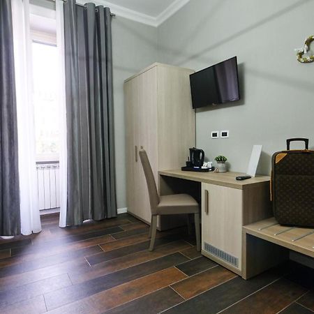 Home Suites Giolitti โรม ภายนอก รูปภาพ